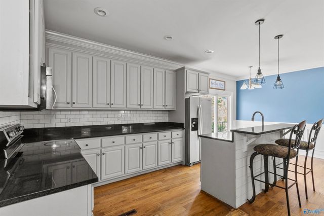 229 Lake Drive, Scottsboro, AL 35769