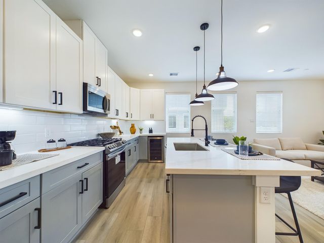 8319 Springwood Canyon Lane, Houston, TX 77055