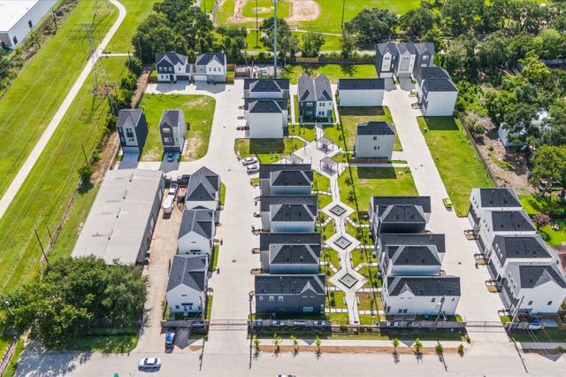 8319 Springwood Canyon Lane, Houston, TX 77055