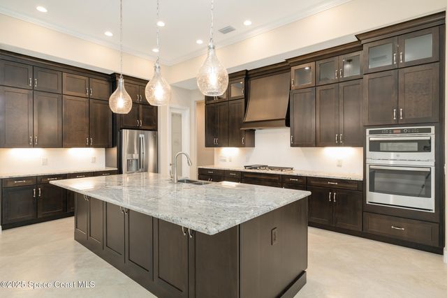 1081 Italia Court, Melbourne, FL 32940