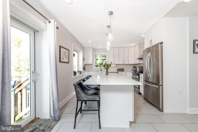 239 HOPKINS RD, Haddonfield, NJ 08033