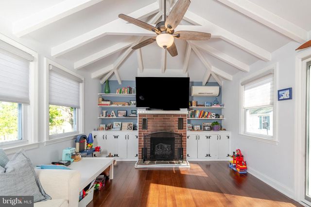 239 HOPKINS RD, Haddonfield, NJ 08033