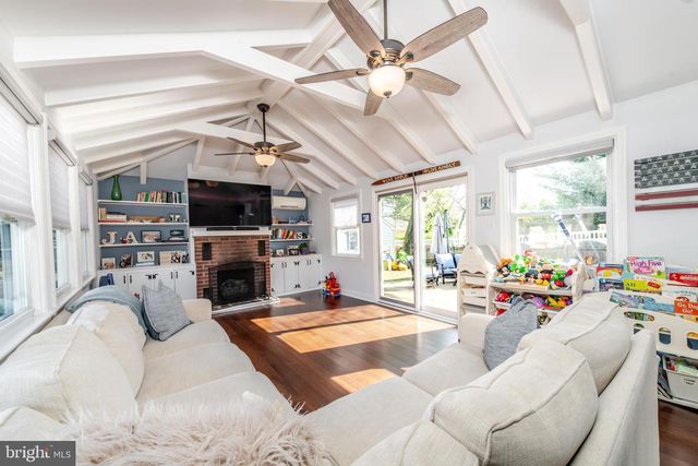 239 HOPKINS RD, Haddonfield, NJ 08033