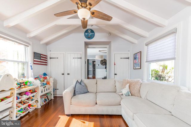 239 HOPKINS RD, Haddonfield, NJ 08033