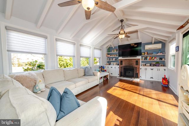 239 HOPKINS RD, Haddonfield, NJ 08033