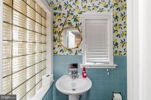 239 HOPKINS RD, Haddonfield, NJ 08033