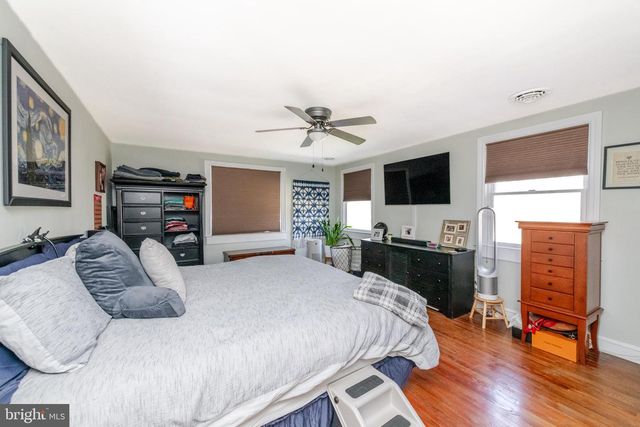 239 HOPKINS RD, Haddonfield, NJ 08033