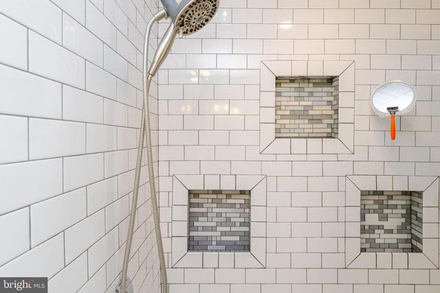 239 HOPKINS RD, Haddonfield, NJ 08033