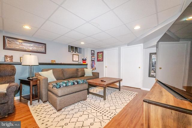 239 HOPKINS RD, Haddonfield, NJ 08033