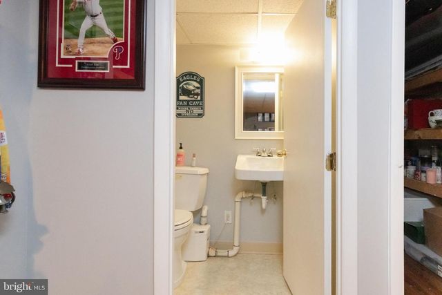 239 HOPKINS RD, Haddonfield, NJ 08033