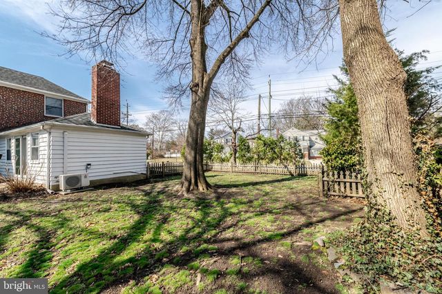 239 HOPKINS RD, Haddonfield, NJ 08033