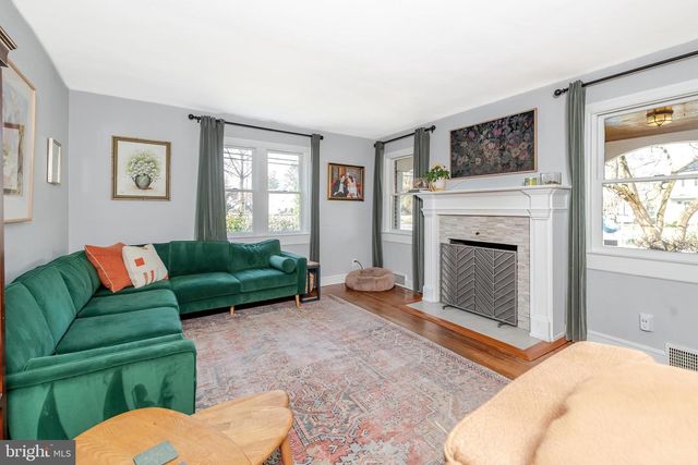 239 HOPKINS RD, Haddonfield, NJ 08033