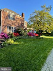 239 HOPKINS RD, Haddonfield, NJ 08033