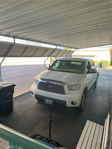 575 S Lyon Avenue 142, Hemet, CA 92543