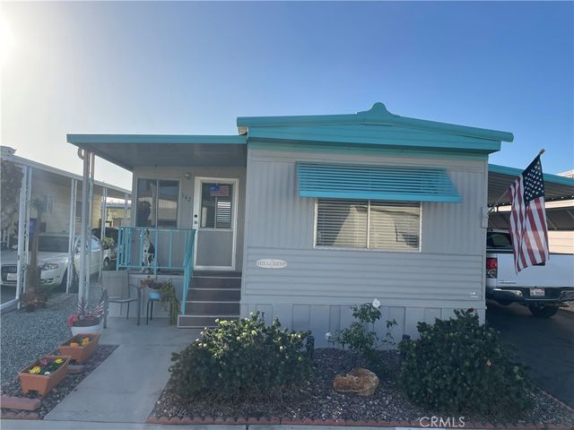 575 S Lyon Avenue 142, Hemet, CA 92543