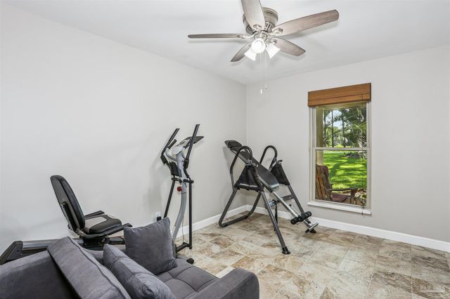 4975 Jack Cobb Ln, Pace, FL 32571