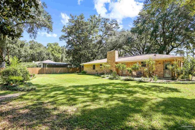 4975 Jack Cobb Ln, Pace, FL 32571