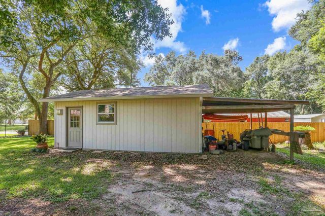 4975 Jack Cobb Ln, Pace, FL 32571