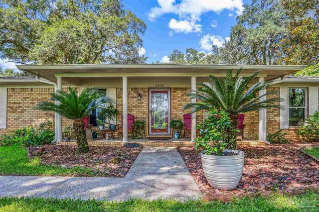 4975 Jack Cobb Ln, Pace, FL 32571