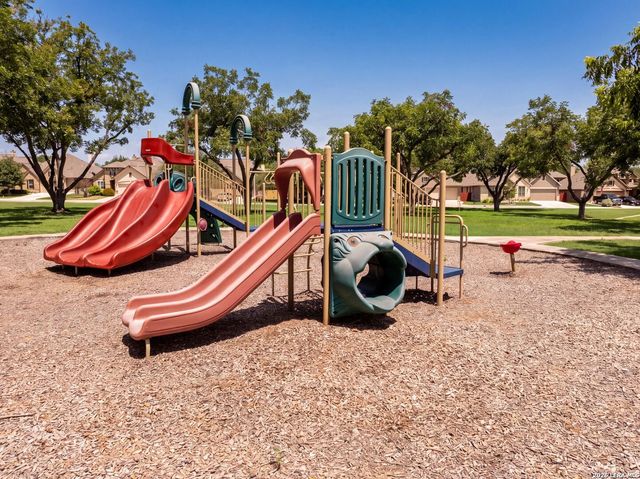 2068 Tejas Pecan, New Braunfels, TX 78130