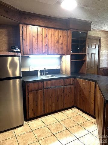 305 Forest Hill Street, Morganton, NC 28655