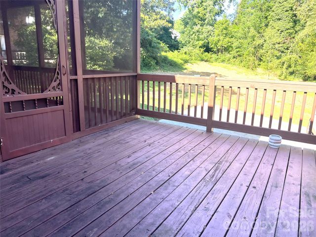 305 Forest Hill Street, Morganton, NC 28655