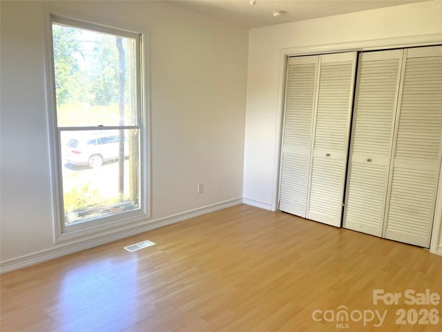 305 Forest Hill Street, Morganton, NC 28655