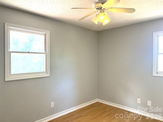 305 Forest Hill Street, Morganton, NC 28655