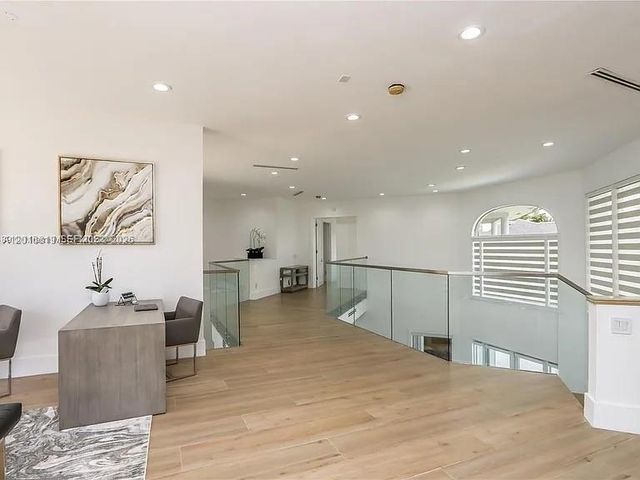 14332 Ardoch Place, Miami Lakes, FL 33016
