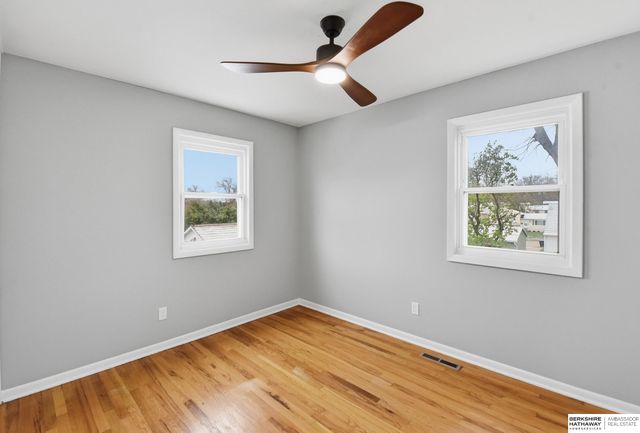 12515 Lamont Street, Omaha, NE 68144