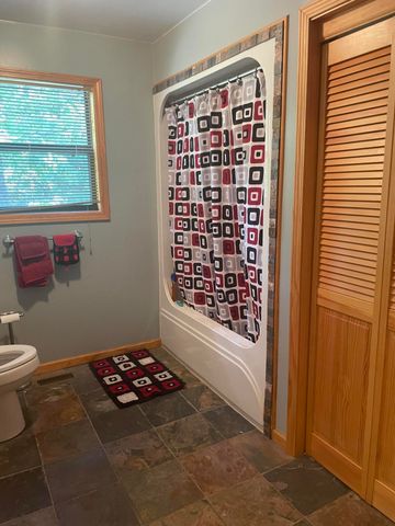 28069 Farm Rd 1198, Eagle Rock, MO 65641