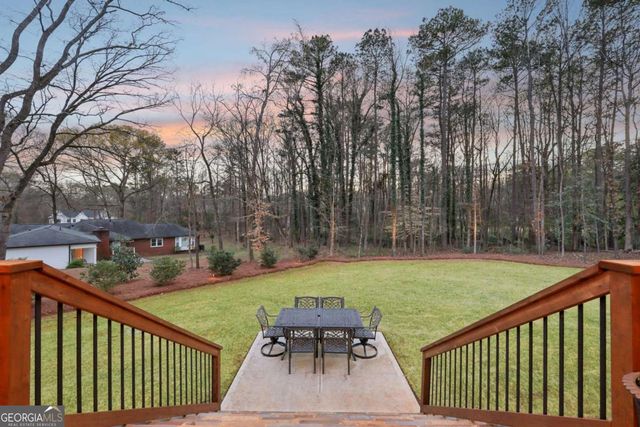 1025 Reed Farm Lane, Roswell, GA 30076