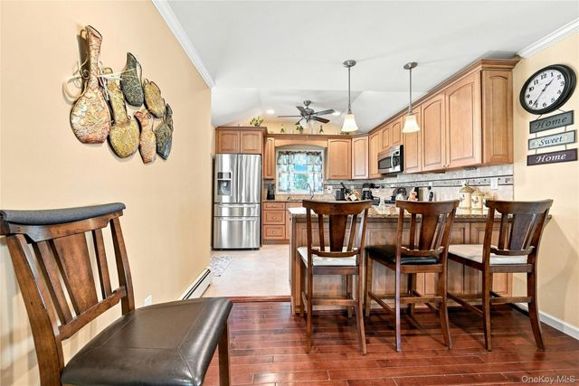 29 Sherwood Drive, Mastic Beach, NY 11951