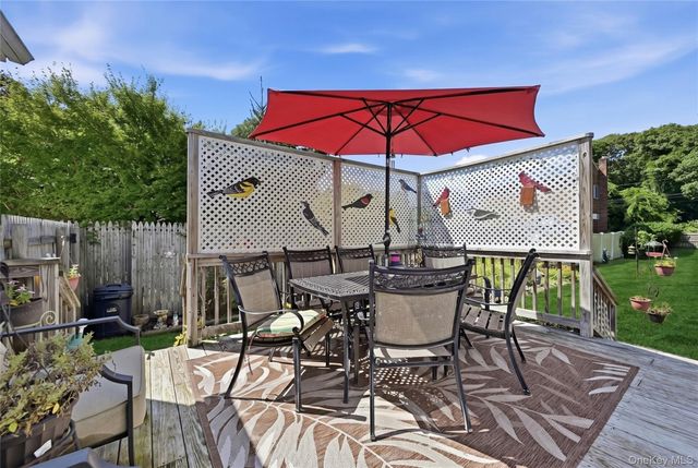 29 Sherwood Drive, Mastic Beach, NY 11951