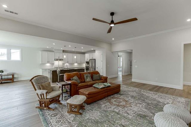 295 Conway Trail, Hoschton, GA 30548