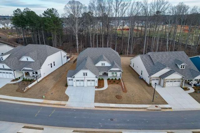 295 Conway Trail, Hoschton, GA 30548