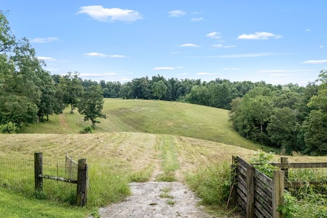 540 POWELL HOLLOW ROAD, Tullahoma, TN 37388