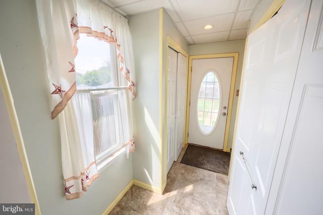 229 W HIGH ST, Red Lion, PA 17356