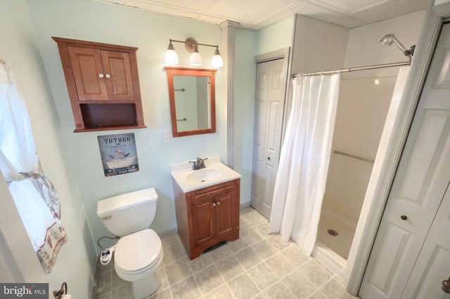 229 W HIGH ST, Red Lion, PA 17356