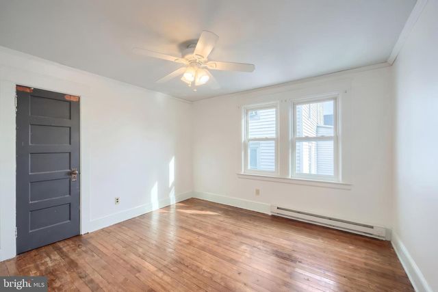 229 W HIGH ST, Red Lion, PA 17356