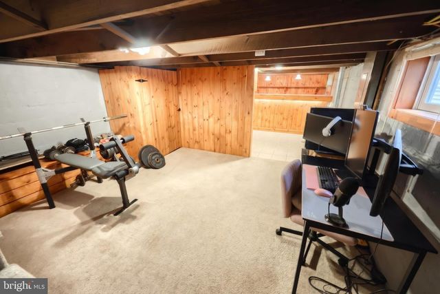229 W HIGH ST, Red Lion, PA 17356