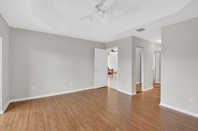 7385 W Mercada Way, Delray Beach, FL 33446