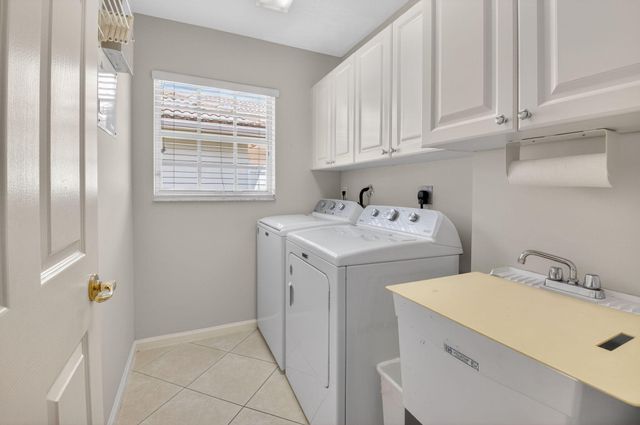 7385 W Mercada Way, Delray Beach, FL 33446