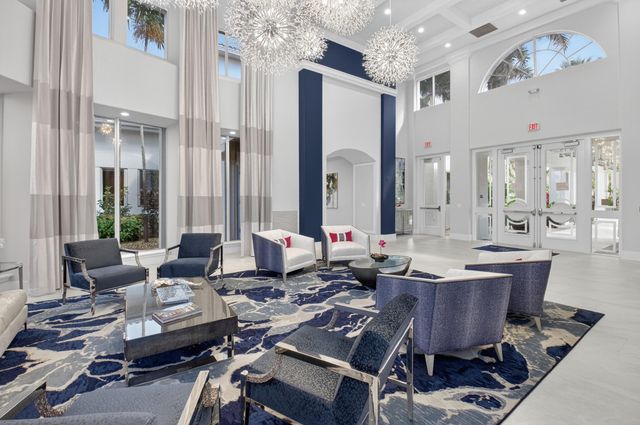 7385 W Mercada Way, Delray Beach, FL 33446