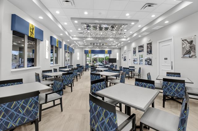 7385 W Mercada Way, Delray Beach, FL 33446