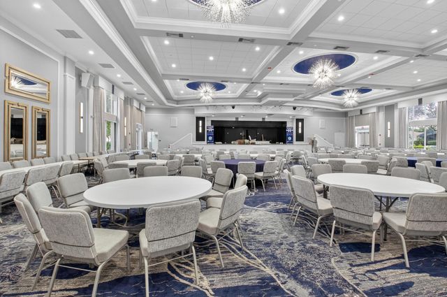 7385 W Mercada Way, Delray Beach, FL 33446