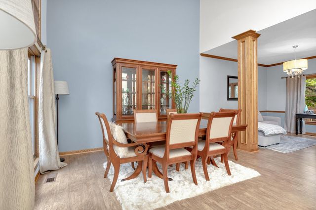 7753 Brandonway Drive, Dublin, OH 43017