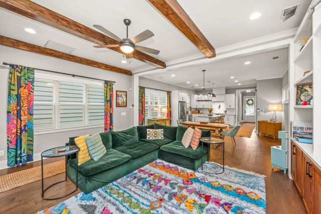 1319B Meridian St, Nashville, TN 37207