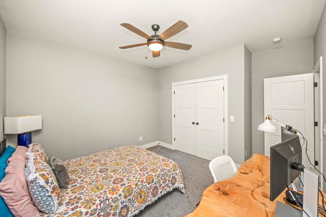 1319B Meridian St, Nashville, TN 37207