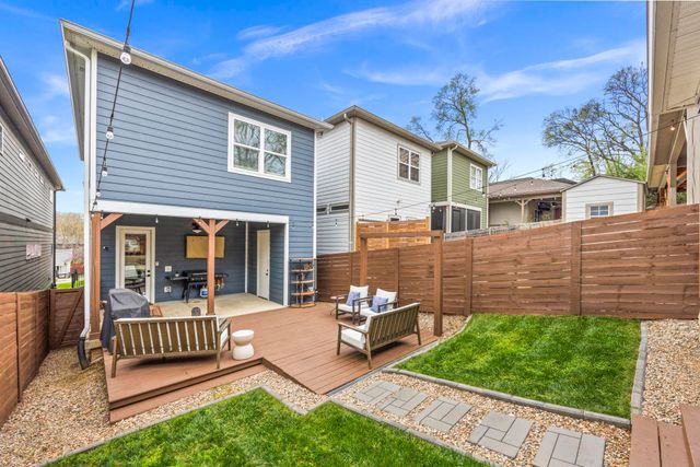 1319B Meridian St, Nashville, TN 37207